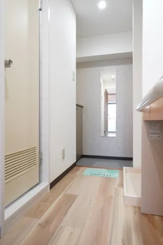 Lions Mansion Nishigaoka Minami - Interior - ["Flooring", "Floor", "Wood"]