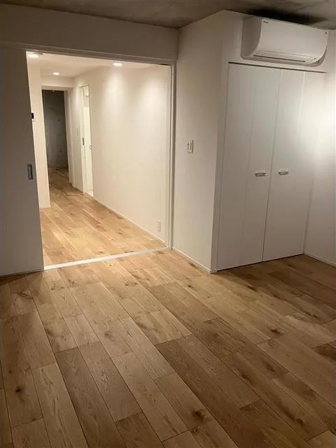 SOLASIAresidenceToritsu University - Interior - ["Flooring", "Wood flooring", "Floor"]