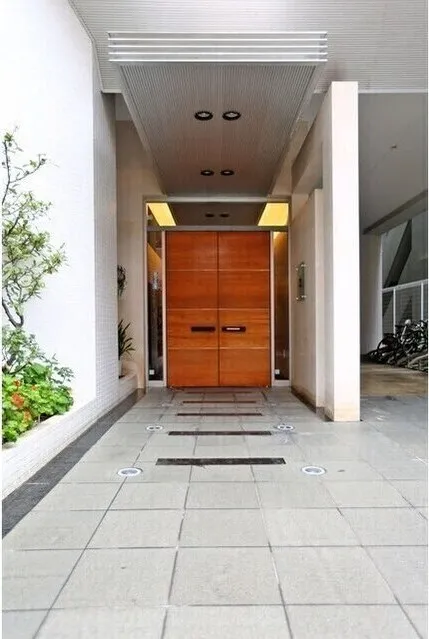 Casa Brillia - Exterior - []