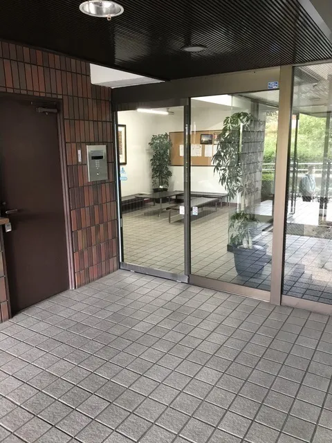 The Crest - Exterior - ["Plant", "Fixture", "Door"]