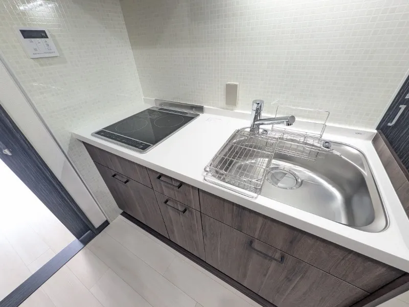 Park Flats Shibuya Daikanyama - Interior - ["Flooring", "Floor", "Plumbing fixture"]