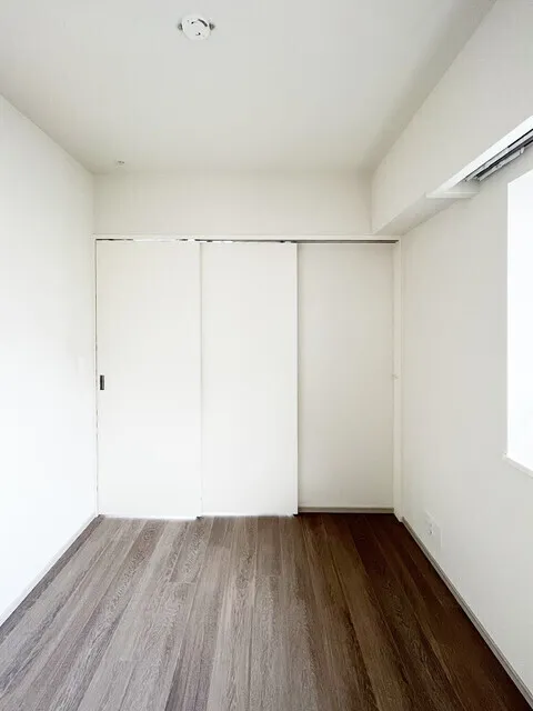 Orchid Residence Shibuya Tomigaya - Interior - ["Flooring", "Wall", "Floor"]
