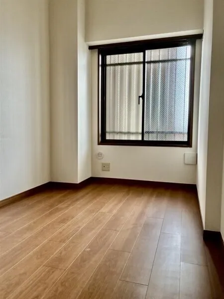 Calm Akabane - Interior - ["Flooring", "Floor", "Wood"]