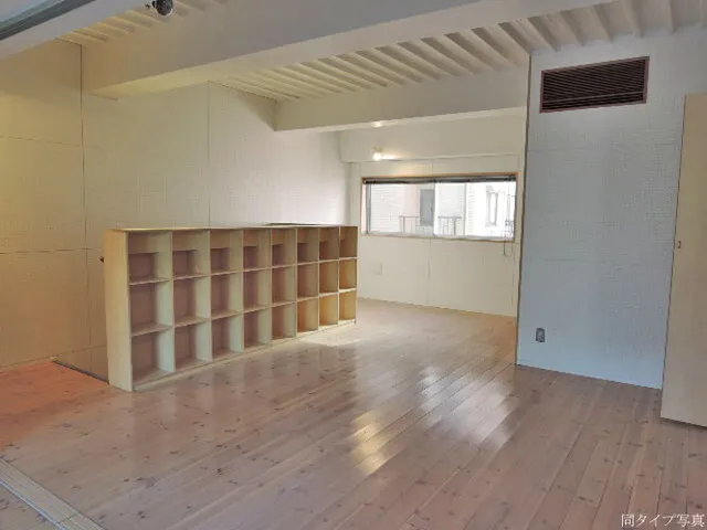 Elstanza Daikanyama - Interior - ["Wood", "Window", "Interior design"]