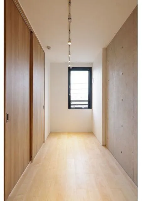 Comforia Honkomagome 1-Chome - Interior - ["Wood", "Flooring", "Floor"]