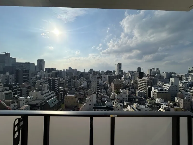 Lefon Progres Ueno Okachimachi - Interior - ["Daytime", "Urban area", "Building"]