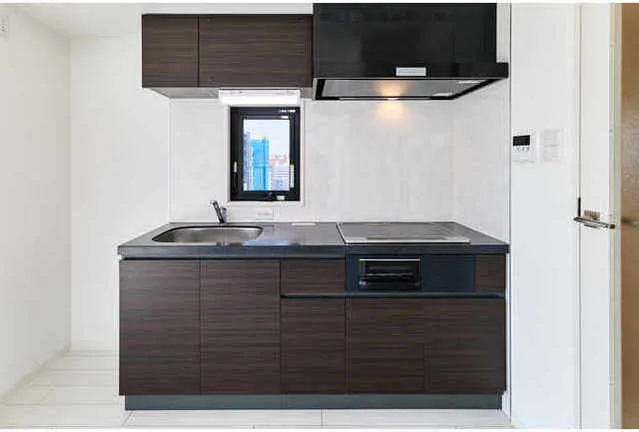 V-Style Iriya - Interior - ["Plumbing fixture", "Cabinetry", "Kitchen"]
