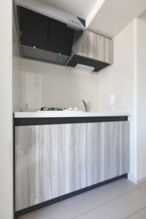 Live Casa Monzen-Nakacho - Interior - ["Apartment", "Countertop", "Kitchen"]