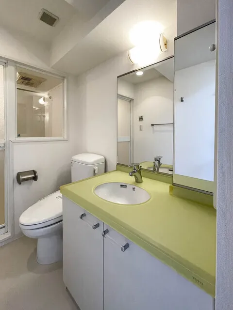 Comforia Atago - Interior - ["Bathroom Sink", "Plumbing fixture", "Bathroom"]