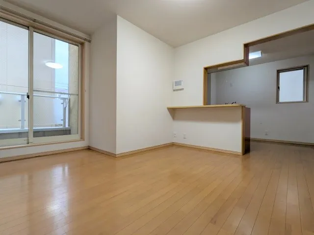 Seraphim - Interior - ["Flooring", "Floor", "Wood flooring"]