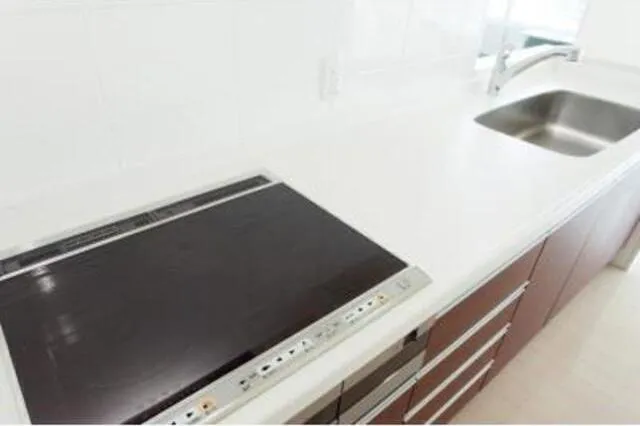 The Tokyo Towers Midtower - Interior - ["Product", "Electronics", "Room"]