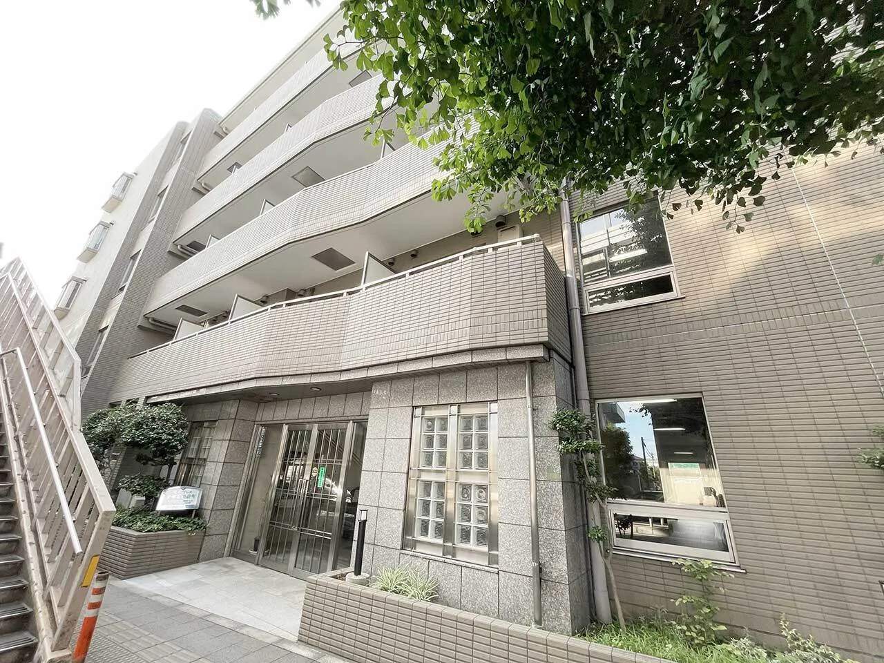 Mynavi STAY Miraie Yoga Sakurashinmachi - Exterior - []