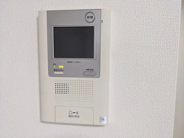 Premium Cube Osaki - Interior - ["Electronic device", "Technology", "Electronics"]