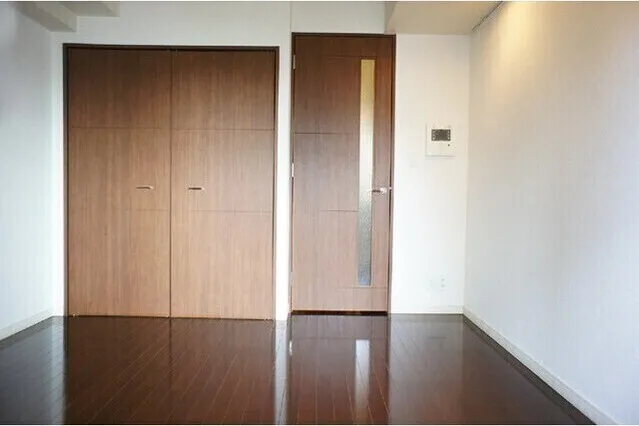 Prospect Glarsa Hiroo - Interior - ["Rectangle", "Wood", "Fixture"]