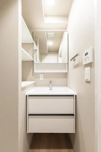 One Roof Flat Kuramae - Interior - ["Flooring", "Floor", "Interior design"]