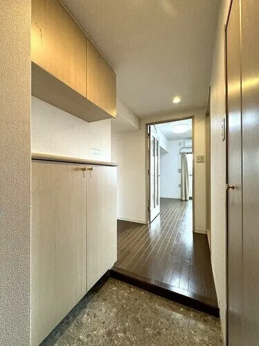 Lions Mansion Mejiro - Interior - ["Flooring", "Wall", "Floor"]