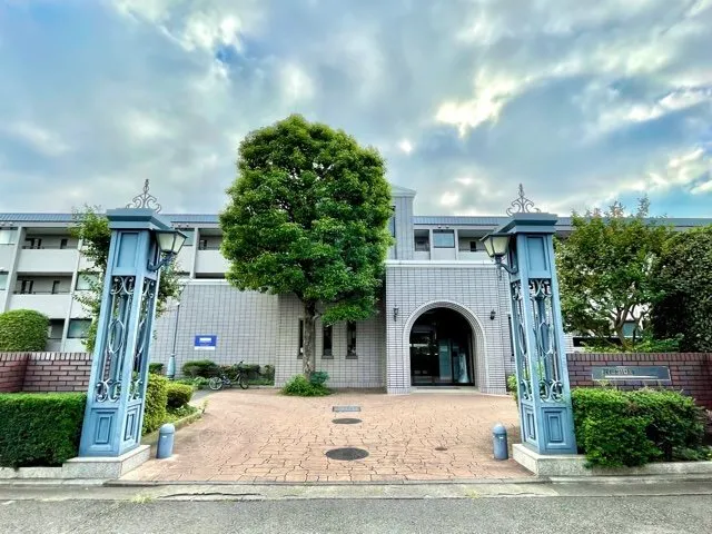 RESIDIA Kichijoji - Exterior - ["Cloud", "Plant", "Sky"]