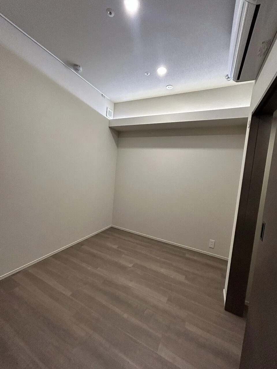 Blanchiesta Kiba - Interior - ["Flooring", "Floor", "Wood"]