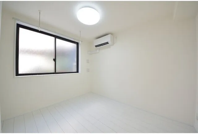 Room Magome - Interior - ["Ceiling", "White", "Flooring"]