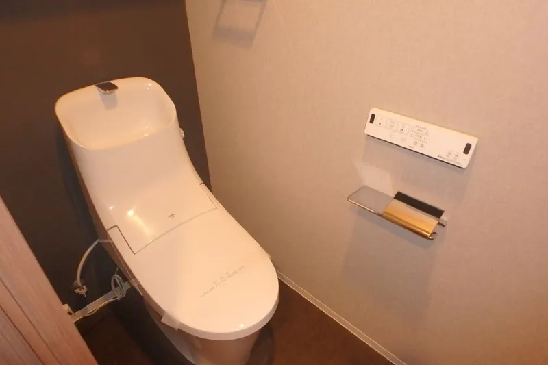 Gran Casa Nihonbashi Hamacho - Interior - ["Flooring", "Toilet seat", "Toilet"]