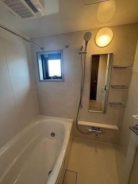 Predia Court Sangenjaya - Interior - ["Bathroom", "Plumbing fixture", "Bathtub"]