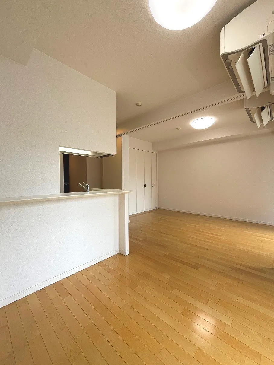 Esty Maison Kinshicho II - Interior - ["Flooring", "Floor", "Wall"]