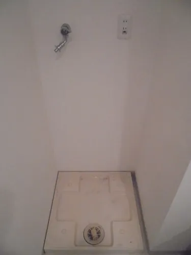 Belle Face Okusawa - Interior - ["Wood", "Floor", "Fixture"]