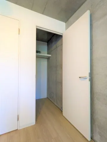 Ludens Tokiwadai IV - Interior - ["Flooring", "Wood", "Floor"]