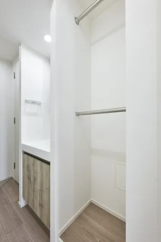 TOMORE Shinagawa Nakanobu - Interior - ["Flooring", "Wood", "Floor"]