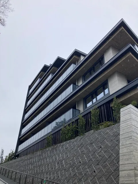 Park Axis Motoazabu - Exterior - ["Sky", "Building", "Window"]