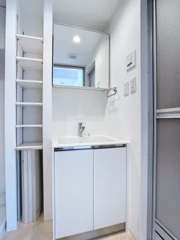 Ruygo Kagurazaka - Interior - ["Interior design", "Flooring", "Floor"]