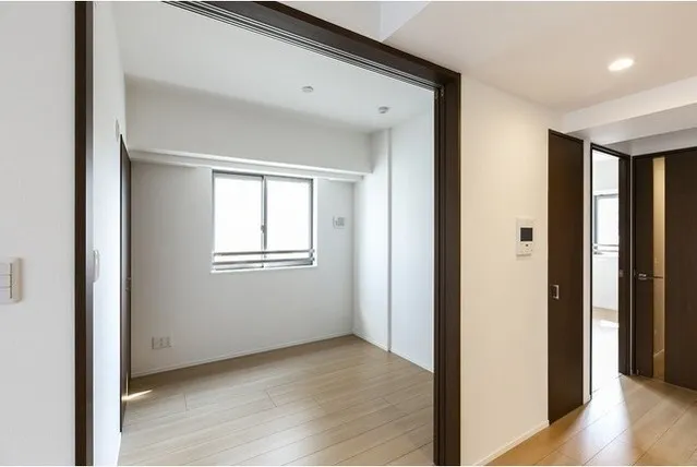 Hiroo Villa Square - Interior - ["Property", "Ceiling", "Room"]