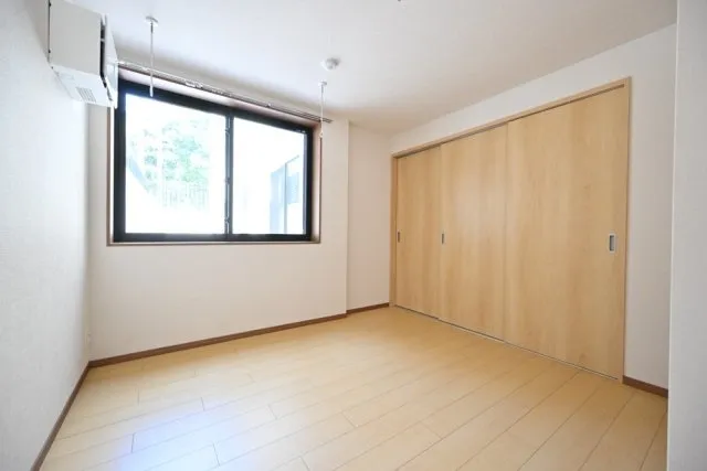 CENTRAL GARDEN RESIDENCE TOKYO - Interior - ["Flooring", "Wood", "Floor"]