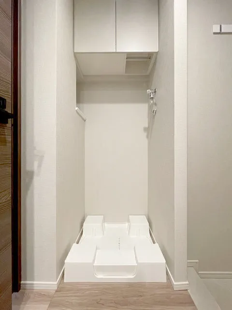 Lefon Progres Monzen Nakamachi Marks - Interior - ["Rectangle", "Wood", "Flooring"]