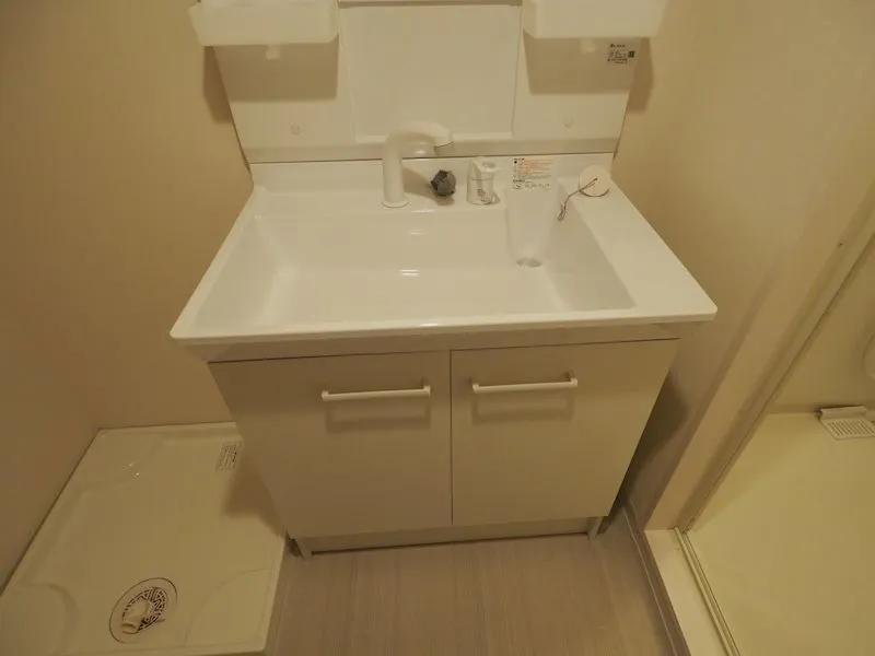 Glorio Shelt Ikebukurohoncho - Interior - ["Plumbing fixture", "Bathroom", "Fixture"]