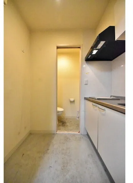Polar Oku - Interior - ["Flooring", "Wall", "Floor"]