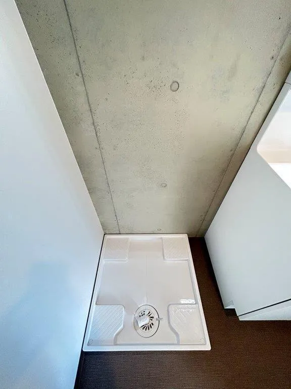 Belle Maison Nakamurabashi South - Interior - ["Composite material", "Grey", "Ceiling"]