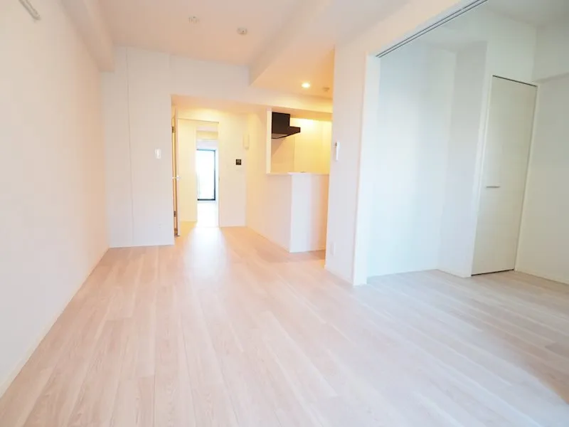RESIDIA Itabashi Honmachi Place - Interior - ["Building", "Fixture", "Hall"]