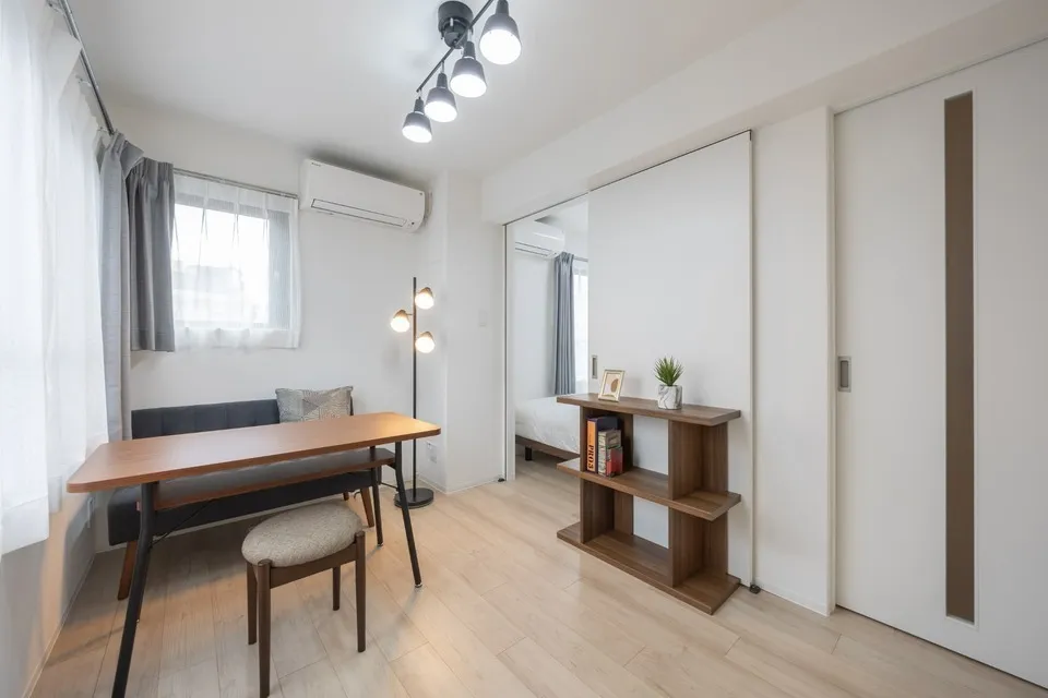 Hmlet Sangenjaya II - Interior - ["Interior design", "Flooring", "Furniture"]