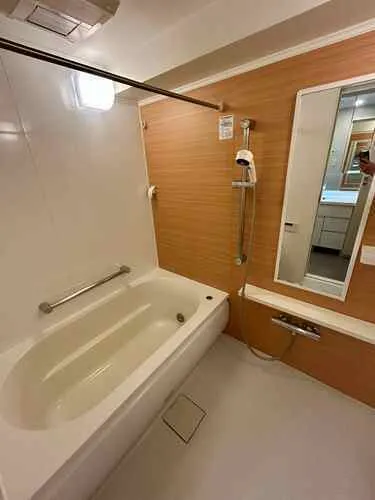 Nisshin Parastage Itabashi Takinogawa - Interior - ["Plumbing fixture", "Bathroom", "Flooring"]