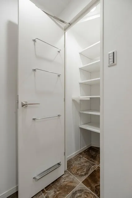 Asyl Court Shoto - Interior - ["Wood", "Flooring", "Floor"]