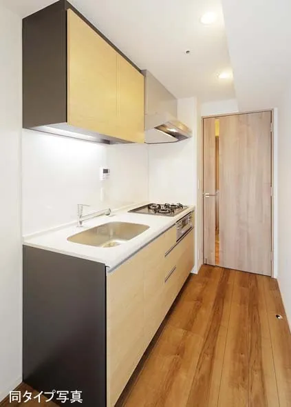 Comforia Kinshicho - Interior - ["Tap", "Cabinetry", "Sink"]