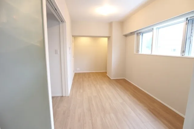 Proud Flat Hatchobori - Interior - ["Flooring", "Floor", "Wood"]