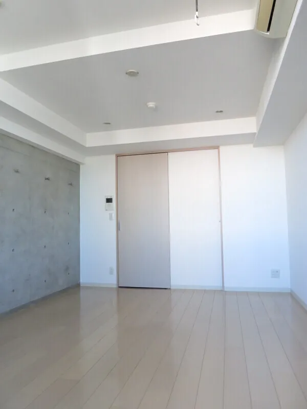 Due Itabashi - Interior - ["Flooring", "Floor", "Ceiling"]