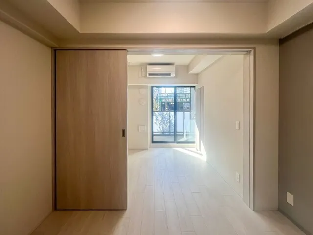 Brookside Residence Kiba - Interior - ["Flooring", "Floor", "Door"]