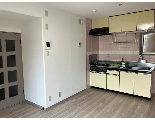 Maison Murase - Interior - ["Flooring", "Floor", "Interior design"]