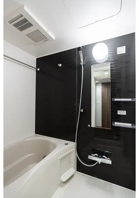 Well Square Shinjuku Toyama - Interior - ["Plumbing fixture", "Flooring", "Interior design"]