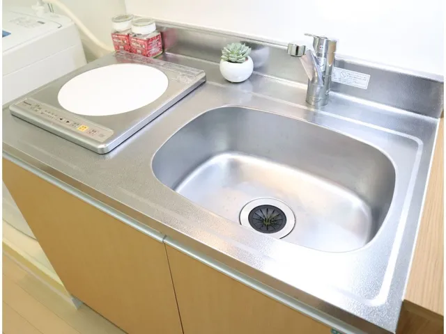 Sprouts Kitaakabane - Interior - ["Plumbing fixture", "Kitchen Sink", "Sink"]