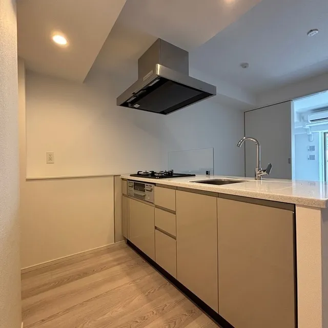 Park Axis Bunkyo Hongo - Interior - ["Kitchen", "Countertop", "Kitchen Appliance"]