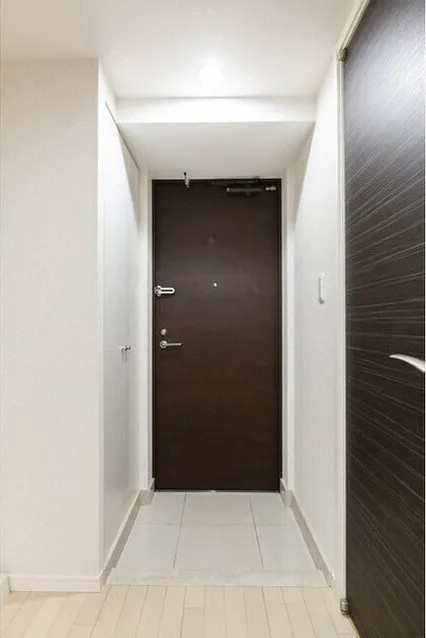 Orchid Residence Shinagawa - Interior - ["Door", "Building", "Wood"]